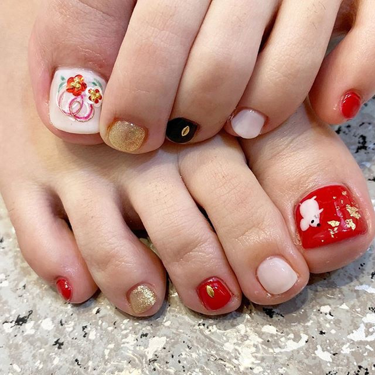 冬 お正月 女子会 フット ワンカラー Irie0223のネイルデザイン No ネイルブック