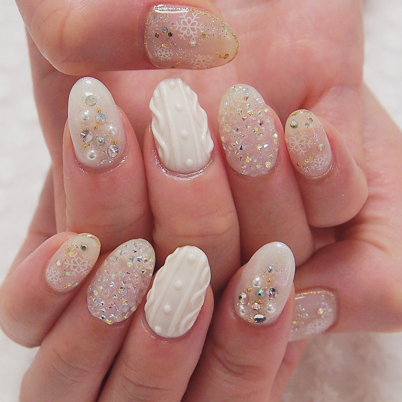 冬 お正月 成人式 バレンタイン ハンド Nail Kajiのネイルデザイン No ネイルブック