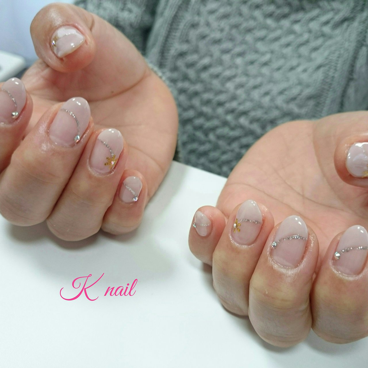 冬 お正月 ハンド 変形フレンチ ビジュー Keikoのネイルデザイン No ネイルブック