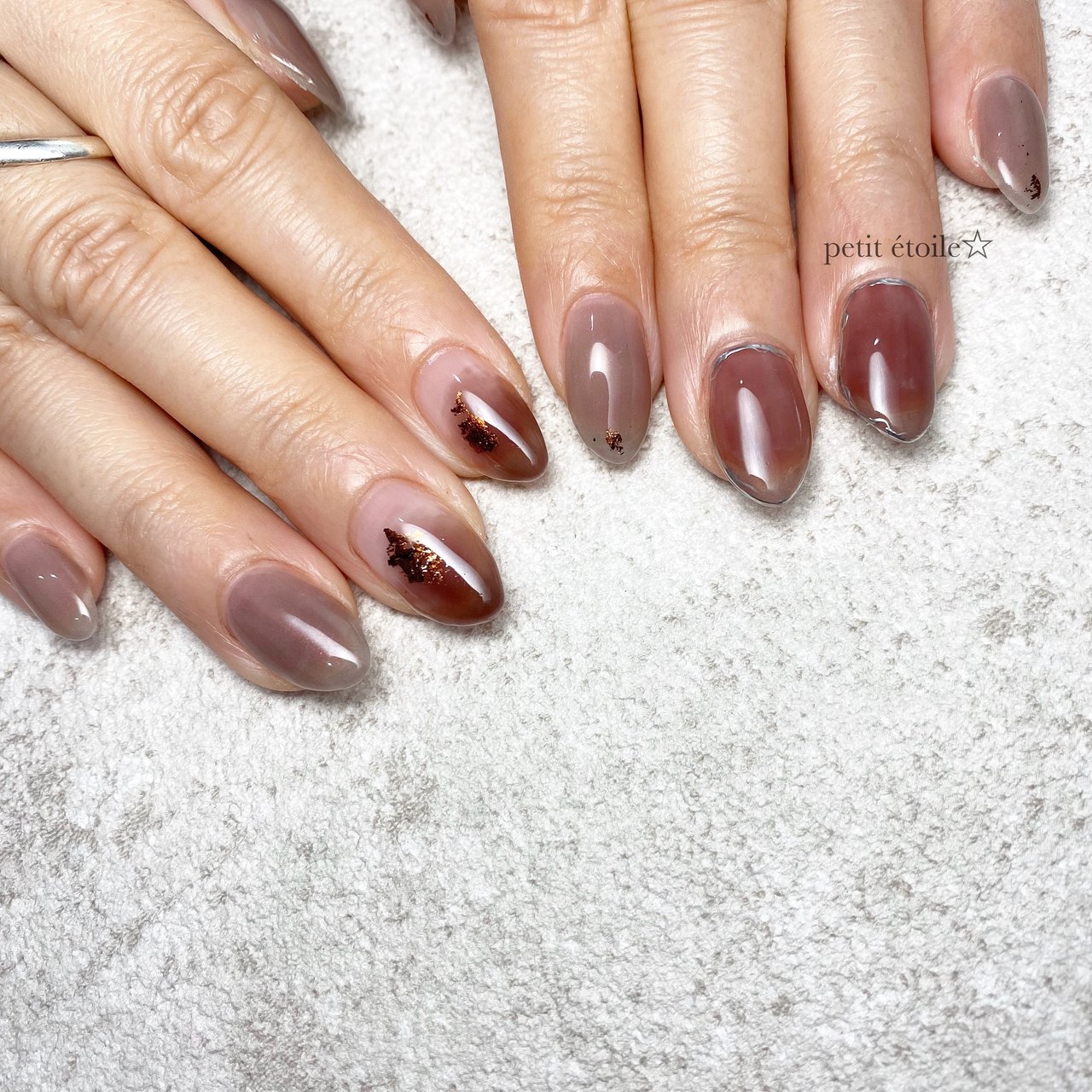 秋 冬 ブラウン グレー Yuuのネイルデザイン No ネイルブック