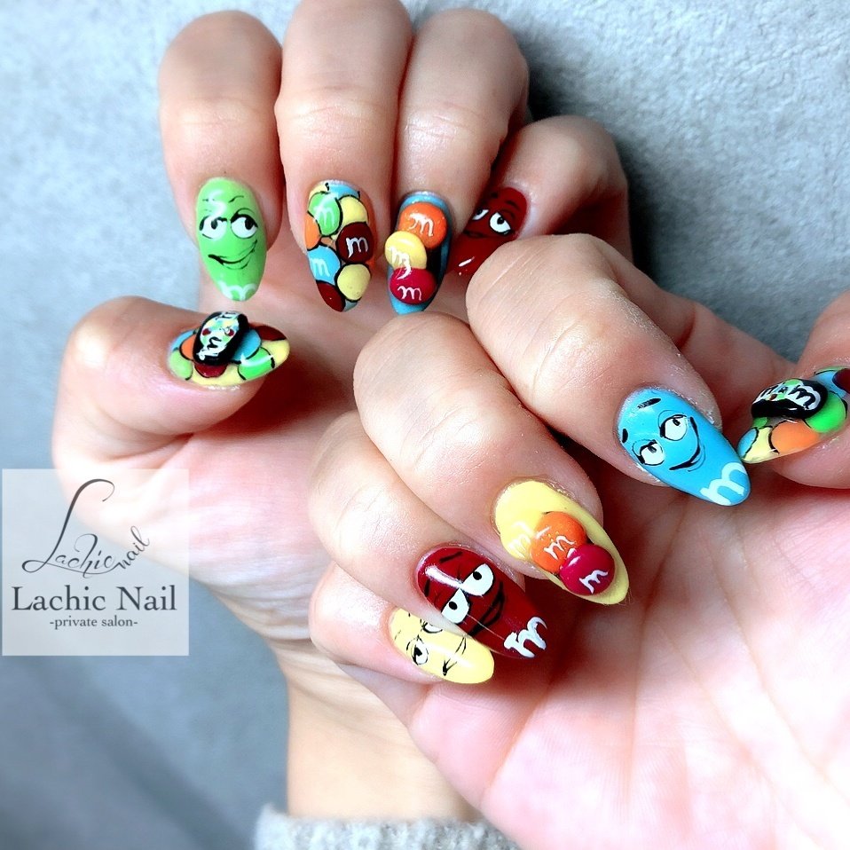 オールシーズン ライブ ハンド 痛ネイル キャラクター Lachicnailのネイルデザイン No ネイルブック