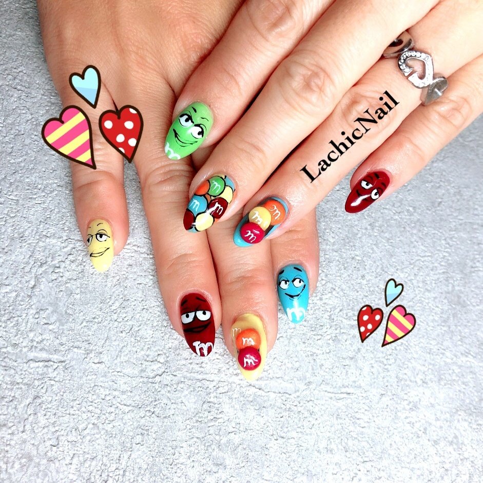 オールシーズン ライブ ハンド 痛ネイル キャラクター Lachicnailのネイルデザイン No ネイルブック