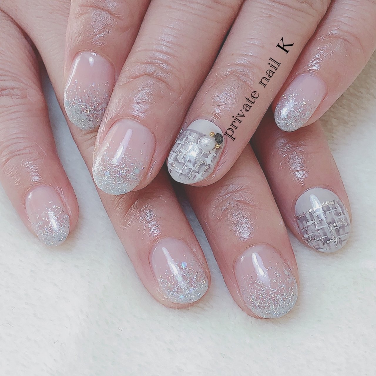 冬 お正月 ハンド グラデーション ラメ Nailkのネイルデザイン No ネイルブック