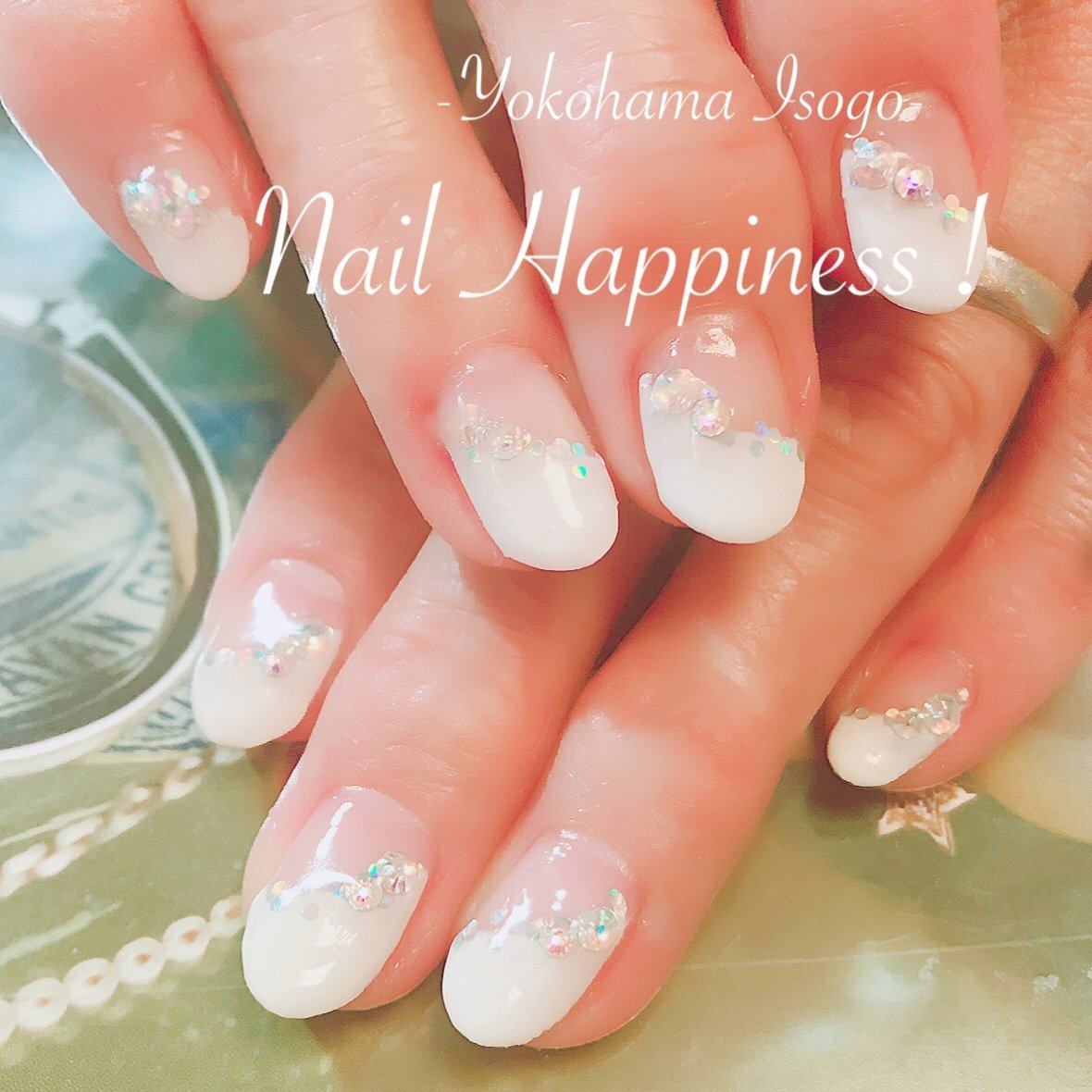 オールシーズン お正月 ブライダル パーティー 変形フレンチ Nail Happiness ネイルハピネス ささきまきのネイル デザイン No ネイルブック