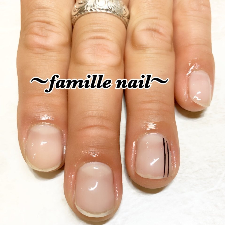 オールシーズン 卒業式 入学式 デート シンプル Famille Nailのネイルデザイン No ネイルブック