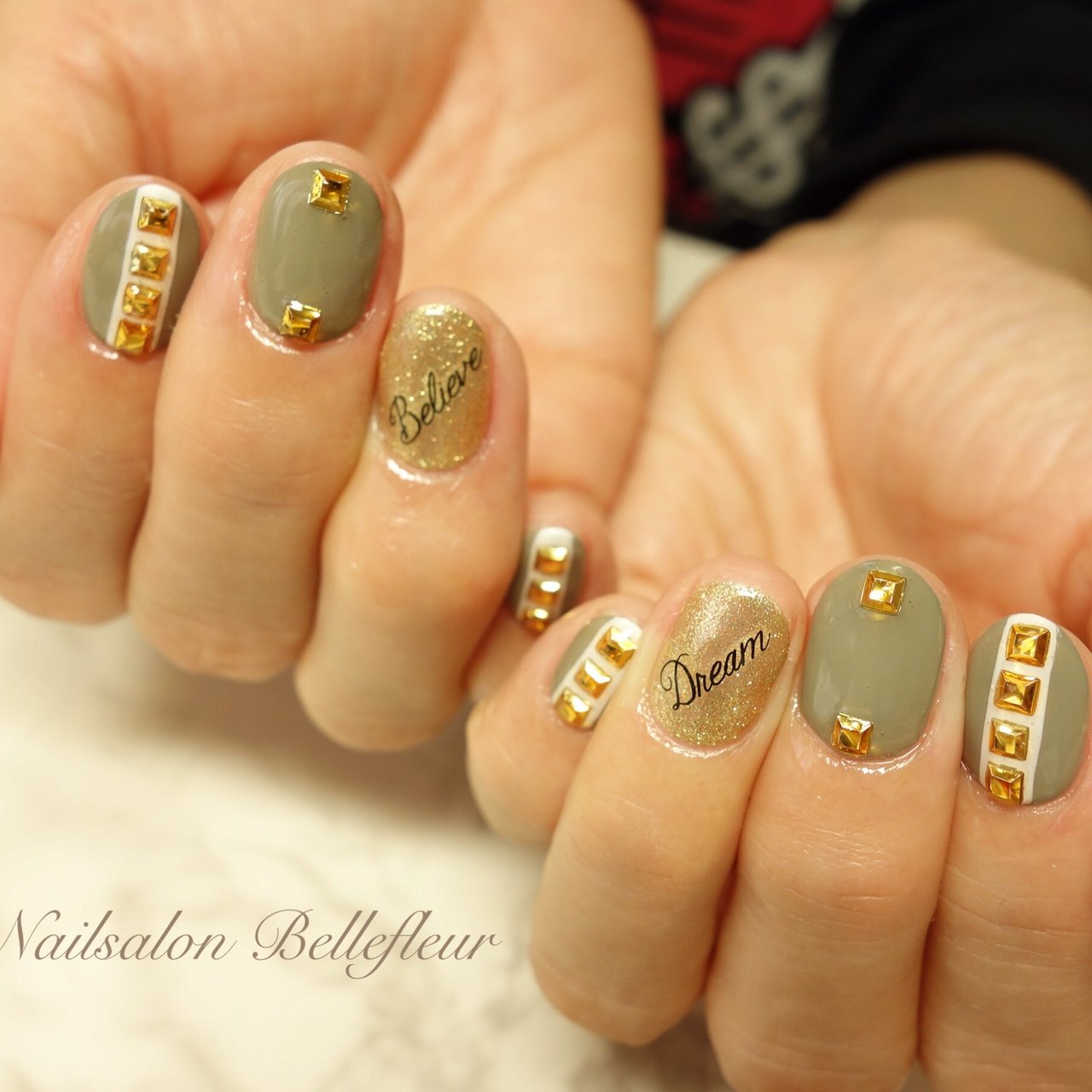 秋 冬 女子会 ハンド バイカラー 秋田nailsalonbellefleur ベルフルール のネイルデザイン No ネイルブック