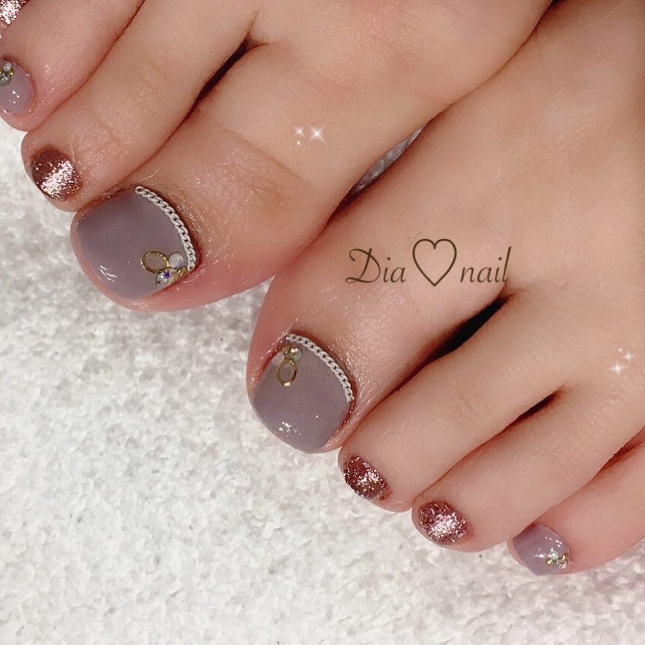 オールシーズン バレンタイン オフィス ブライダル フット 自宅サロンdia Nailのネイルデザイン No ネイルブック