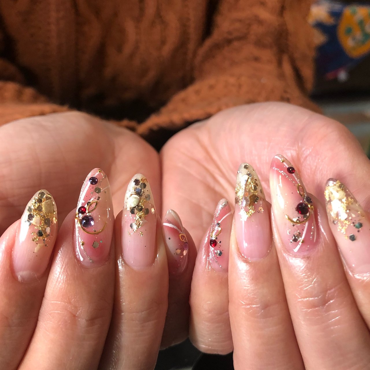 ハンド グラデーション ミディアム ベージュ レッド 宮城県 石巻 ロージーネイル Rosy Nail Pupuu Rosyのネイル デザイン No ネイルブック