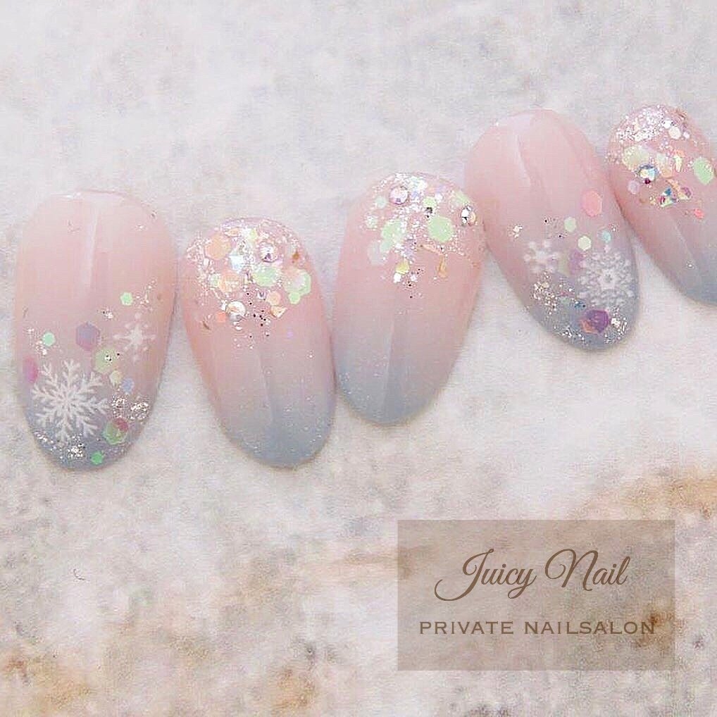 冬 ハンド 雪の結晶 ピンク 水色 Juicy Nailのネイルデザイン No 4956695 ネイルブック