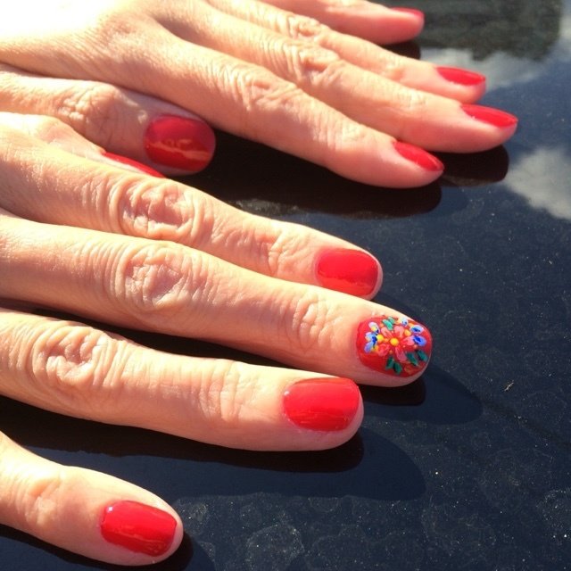 ハンド フラワー ショート レッド マニキュア 男子ネイリストのネイルデザイン No ネイルブック