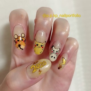 初期ピカチュウのネイルデザイン ネイルブック