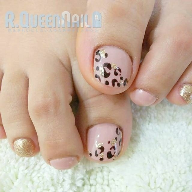 夏 冬 海 リゾート フット 今村しほり 千葉 R Queennailのネイルデザイン No ネイルブック