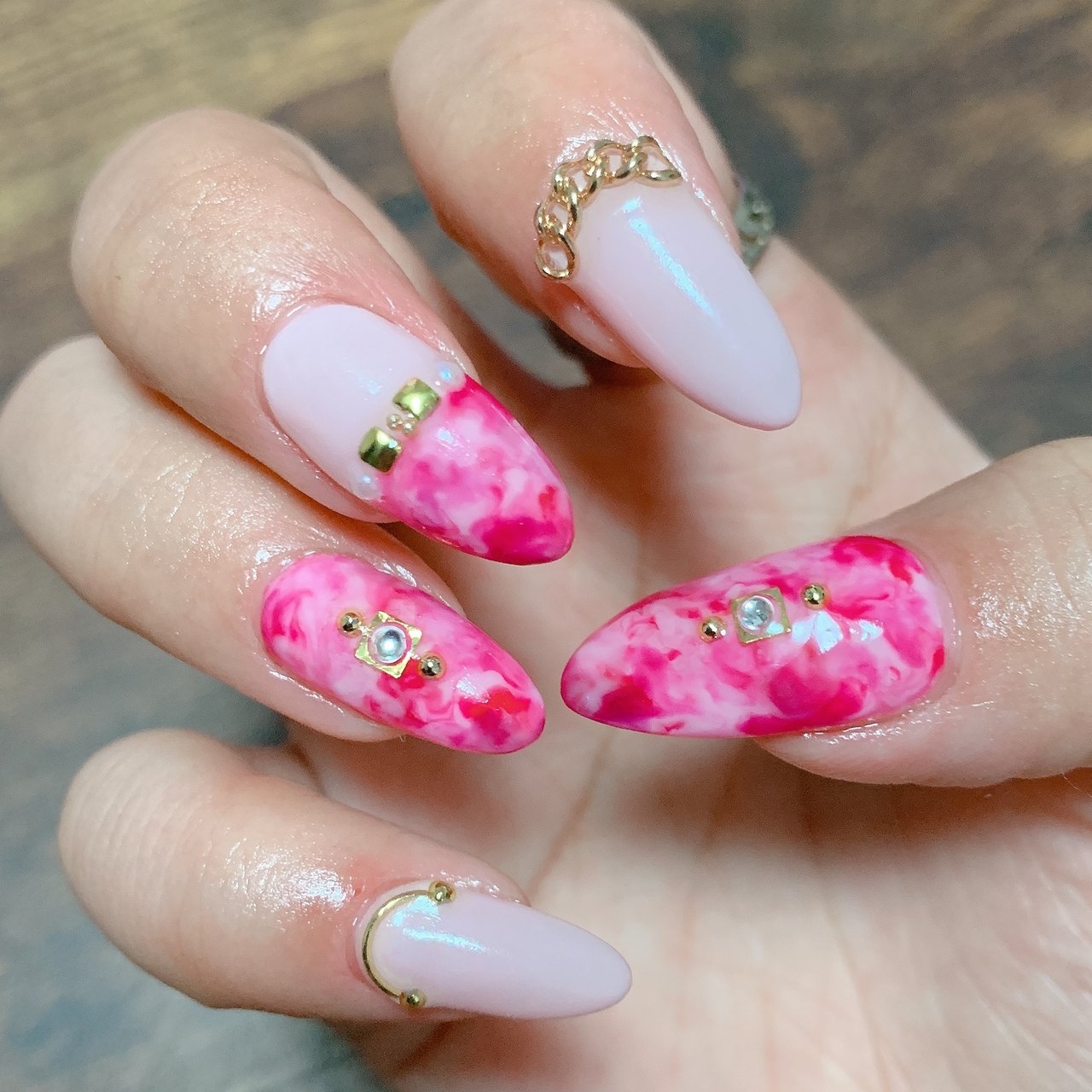 オールシーズン ハンド ワンカラー タイダイ ニュアンス Yaiyan セルフネイル記録 のネイルデザイン No ネイルブック