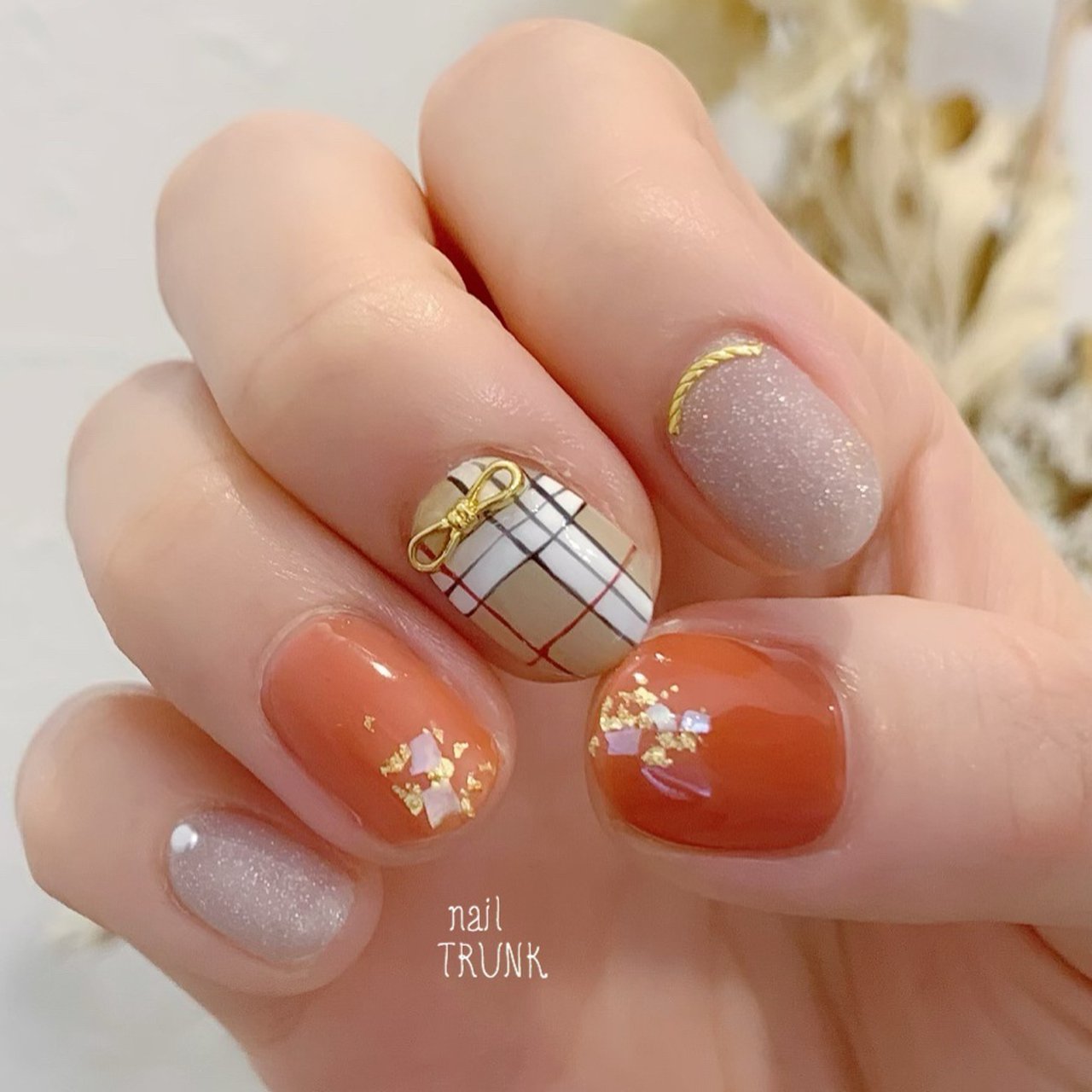 秋 冬 ハンド チェック ニュアンス Nail Trunkのネイルデザイン No ネイルブック