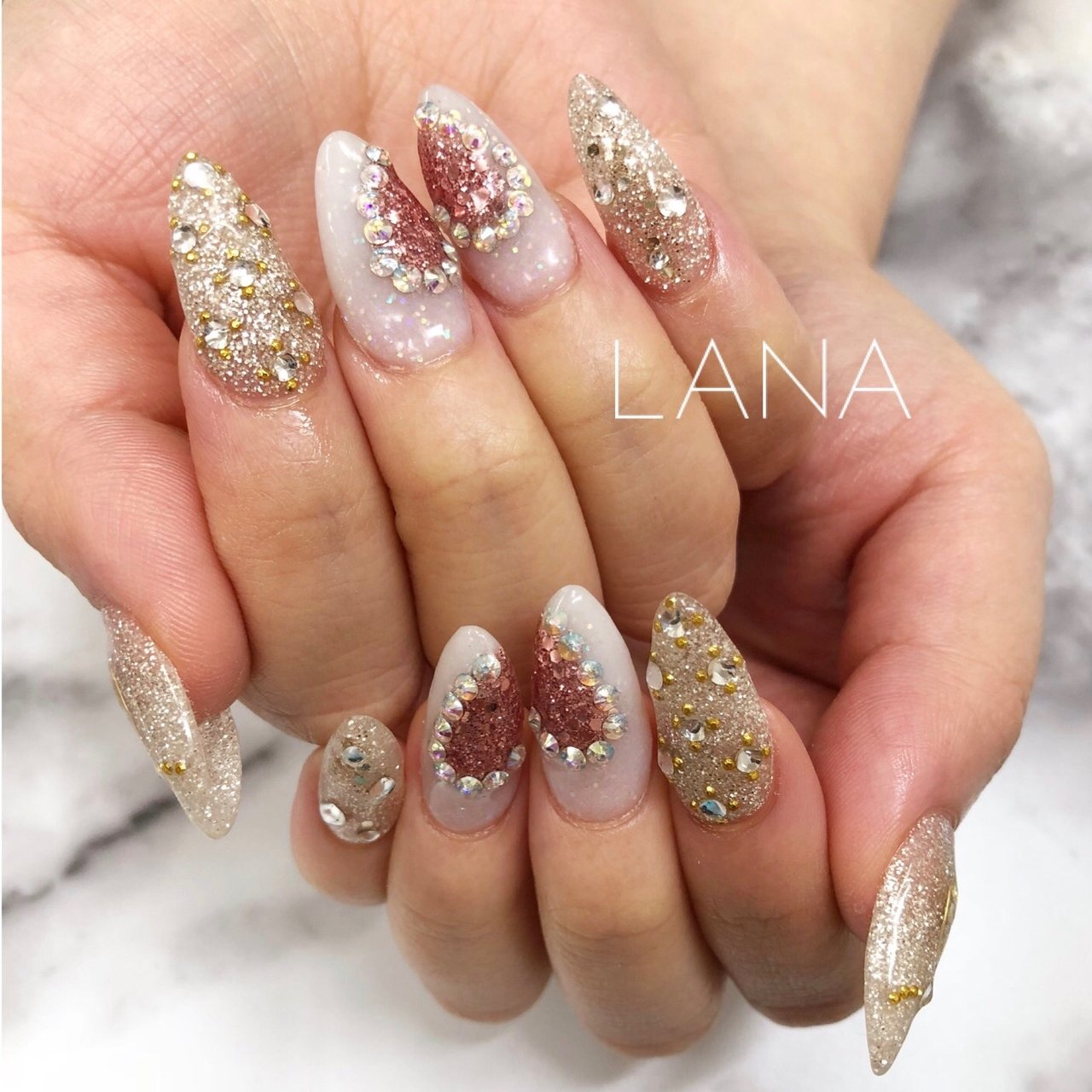 ホワイト ピンク シルバー お客様 Lana Nailのネイルデザイン No ネイルブック