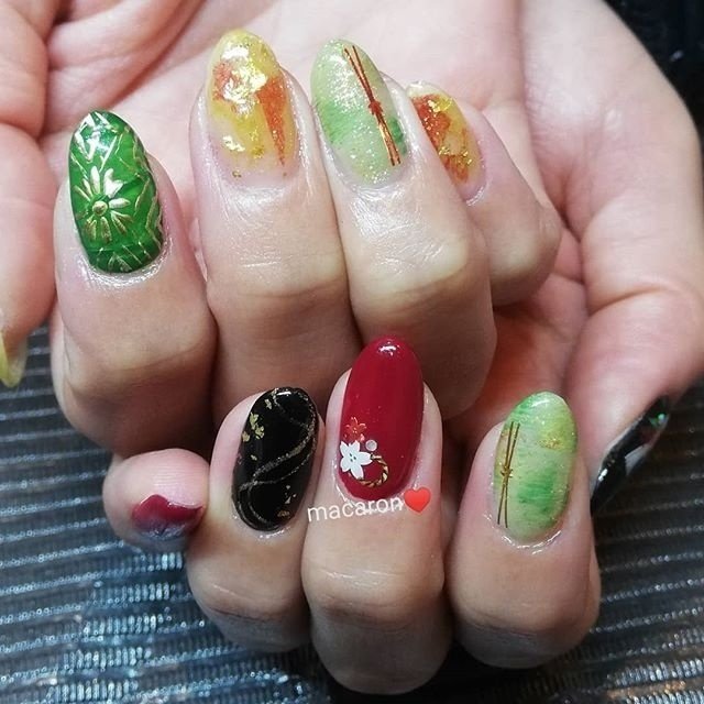 冬 お正月 成人式 浴衣 ハンド Macaron Nailのネイルデザイン No ネイルブック