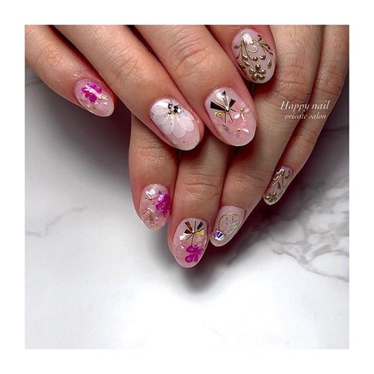 オールシーズン 入学式 ブライダル フラワー シェル Happy Nailのネイルデザイン No ネイルブック