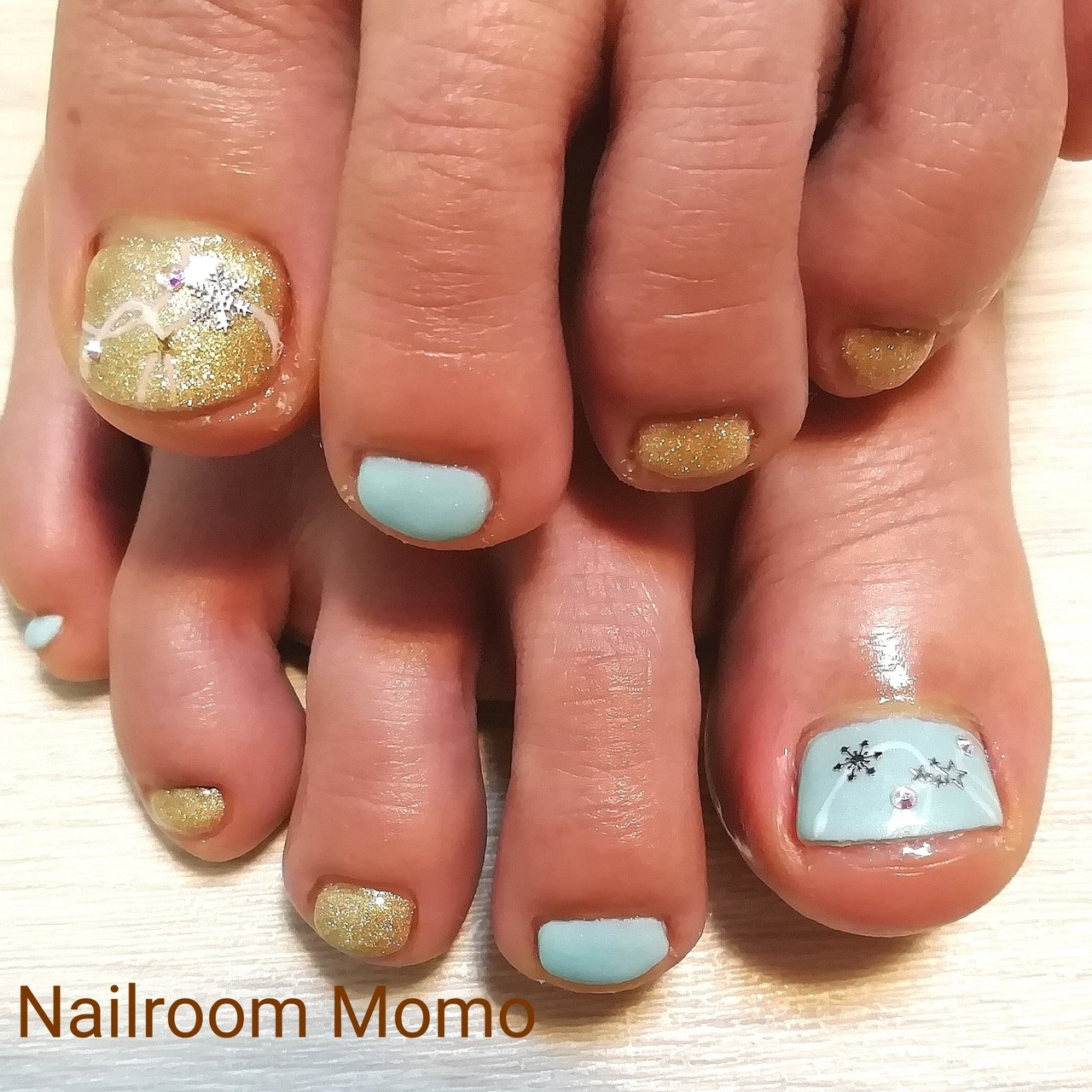 冬 バレンタイン 旅行 フット シンプル Nailroommomo ネイルルームモモ のネイルデザイン No ネイルブック