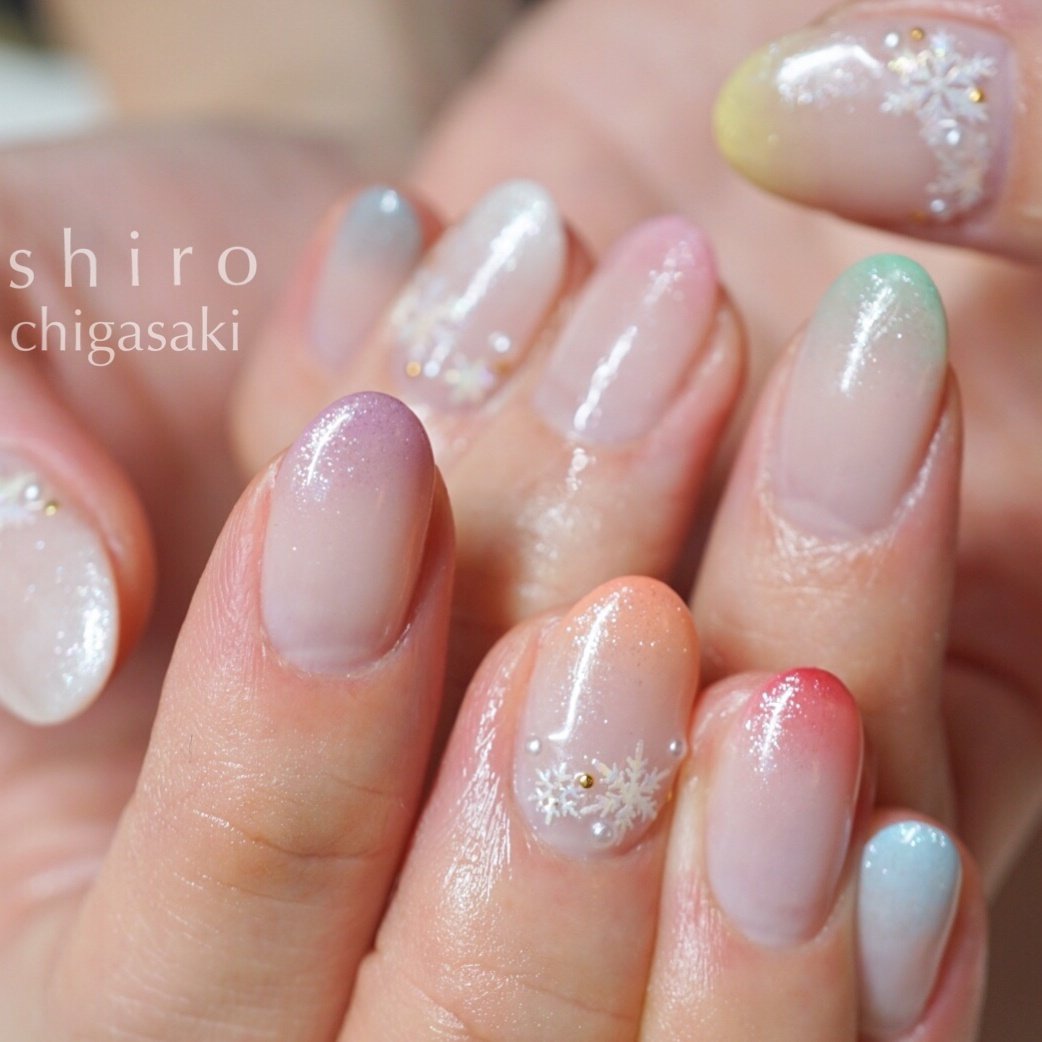 冬 ライブ クリスマス ハンド グラデーション Private Nail Salon Shiroのネイルデザイン No ネイル ブック