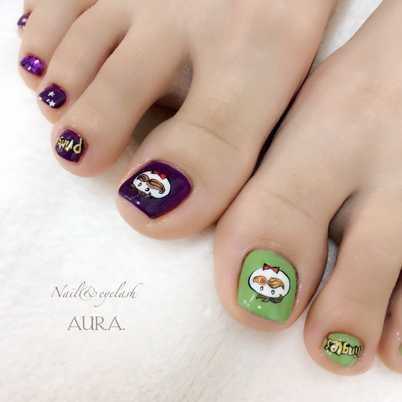 オールシーズン フット イニシャル 痛ネイル キャラクター Nail Eyelash Aura Meesan 沖縄 のネイル デザイン No ネイルブック