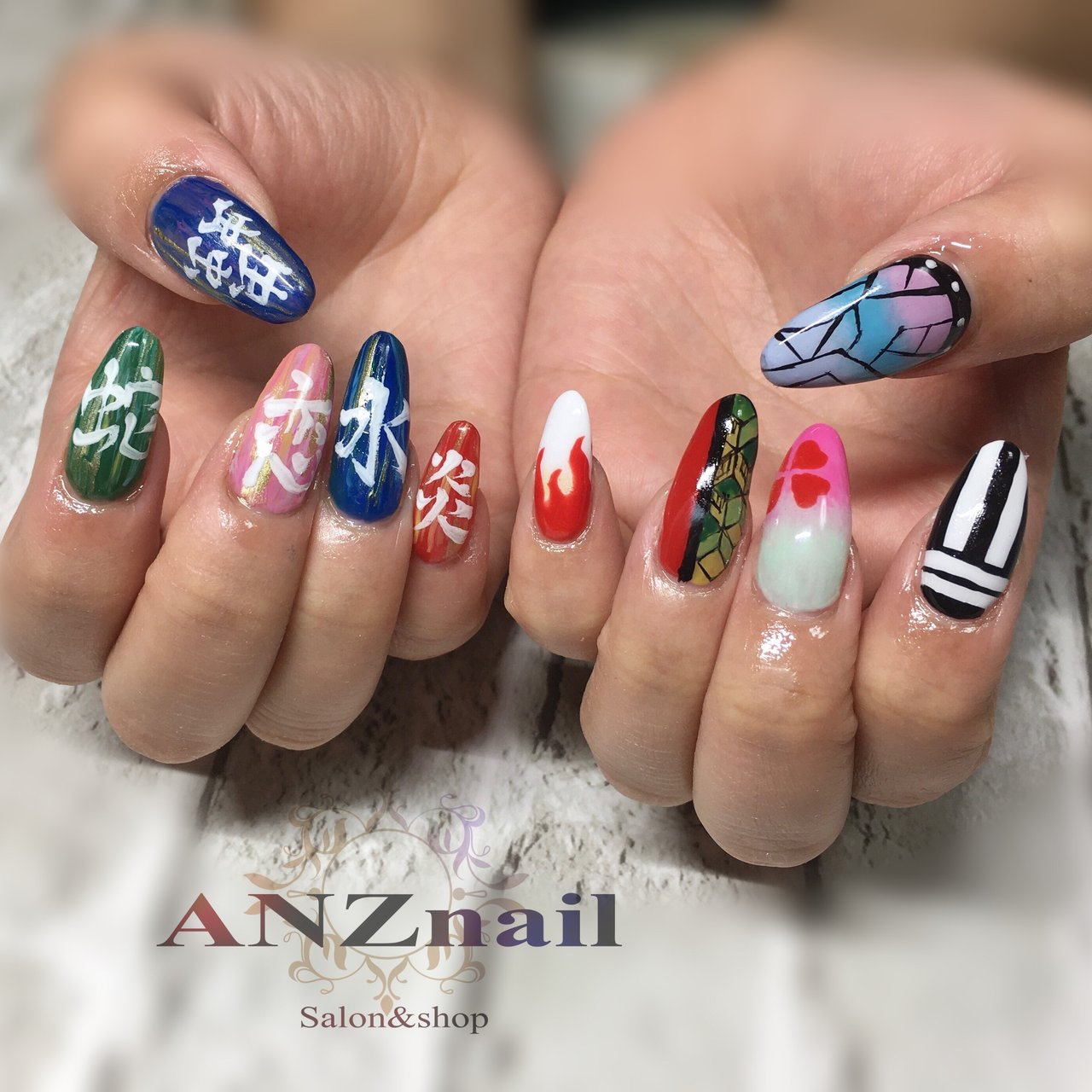 オールシーズン ハンド イニシャル 痛ネイル ジェル Anznail 旭川市ネイルサロン ネイリストあんず のネイル デザイン No ネイルブック