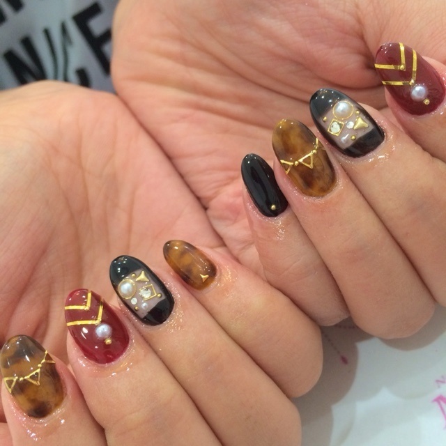 Nailsalon Mew ネイルサロンミュー 法善寺のネイルサロン ネイルブック