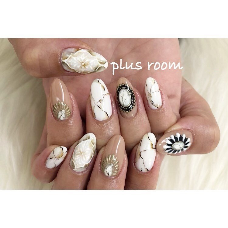 夏 秋 冬 ハンド アンティーク Asumiのネイルデザイン No ネイルブック