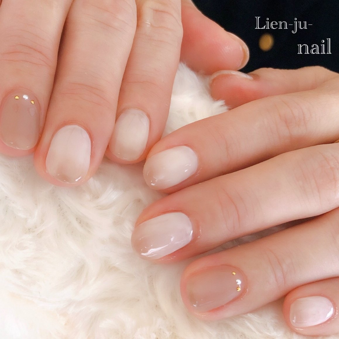 冬 ハンド シンプル グラデーション ショート Lien Ju Nailのネイルデザイン No ネイルブック