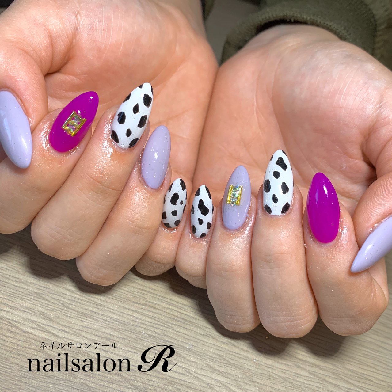 夏 オールシーズン 旅行 女子会 ハンド Nailsalon R ネイルサロンアール のネイルデザイン No ネイルブック