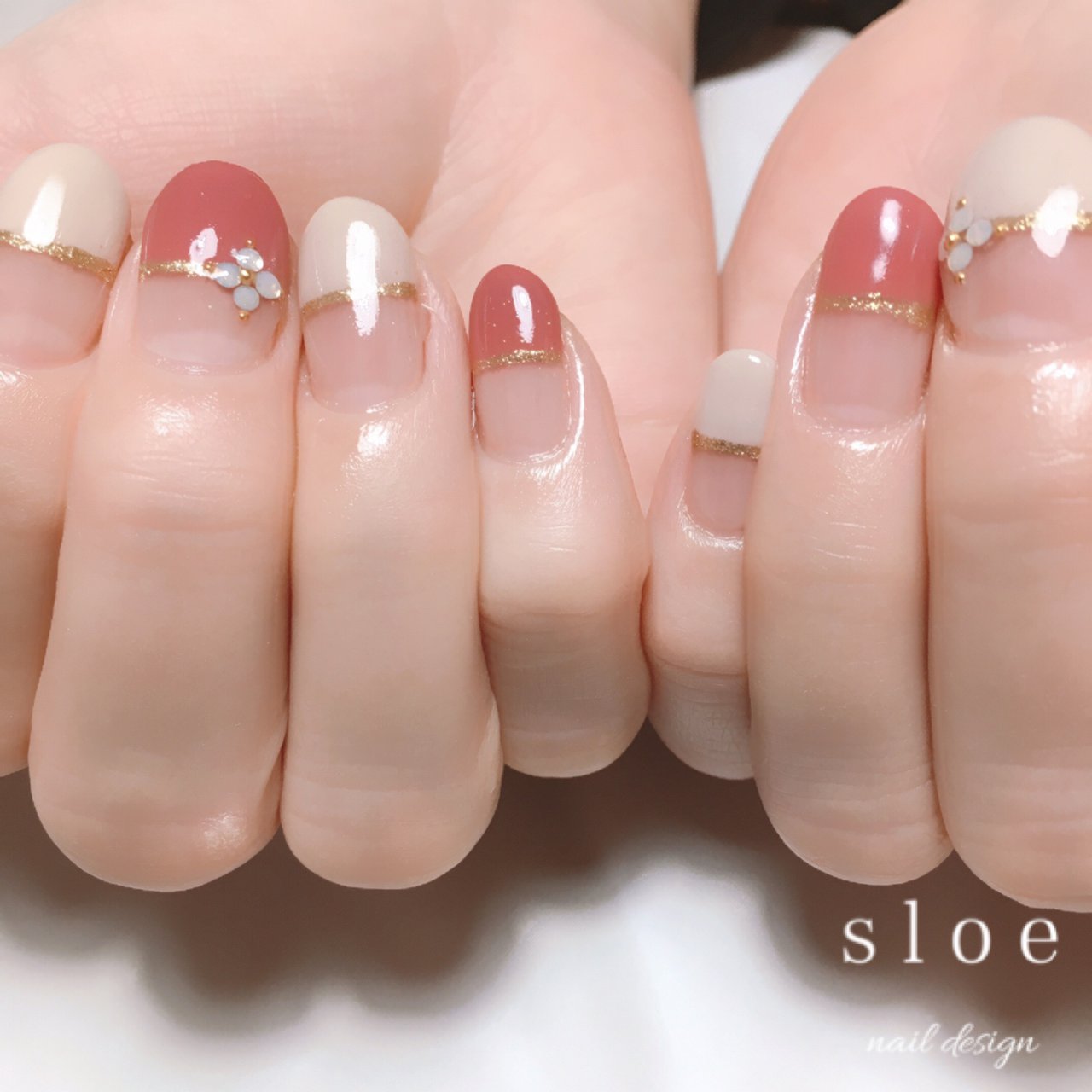 春 オールシーズン ハンド シンプル フレンチ Sloe Nail Designのネイルデザイン No ネイルブック