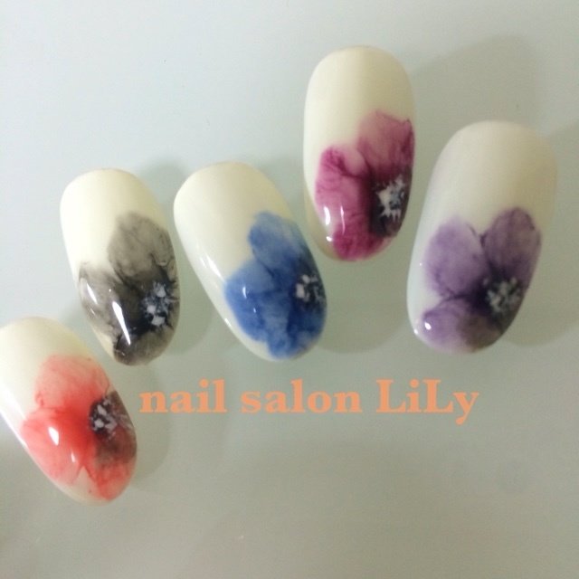 Nail Salon Lily リリー 亀岡のネイルサロン ネイルブック