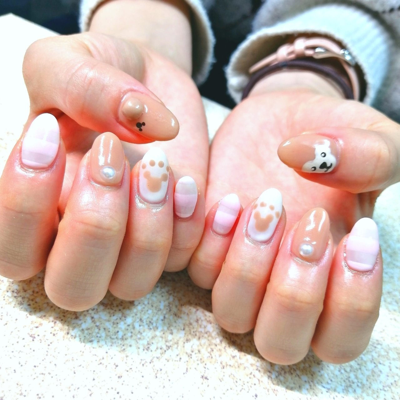 オールシーズン 旅行 ハンド キャラクター ミディアム Nail Salon Anelaのネイルデザイン No ネイルブック