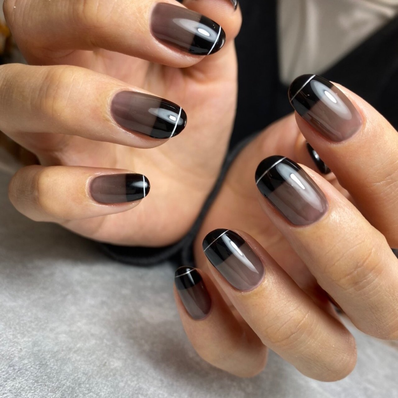 オールシーズン ハンド シンプル 変形フレンチ シースルー Itonailのネイルデザイン No ネイルブック