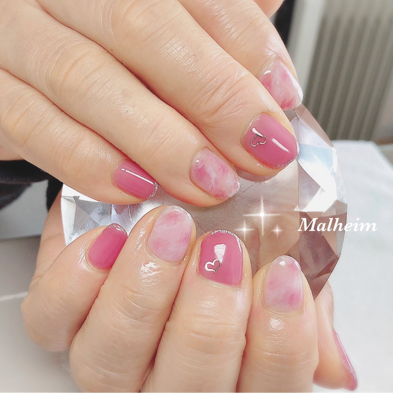 春 バレンタイン オフィス 女子会 ハンド Nails Malheim メルヘイム のネイルデザイン No ネイルブック