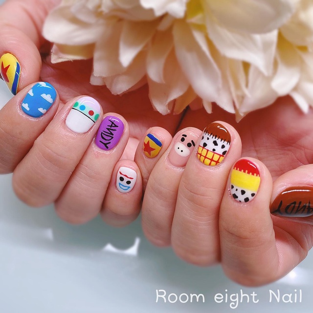 Room eight Nail 定額制ネイルサロン｜帝塚山四丁目のネイルサロン