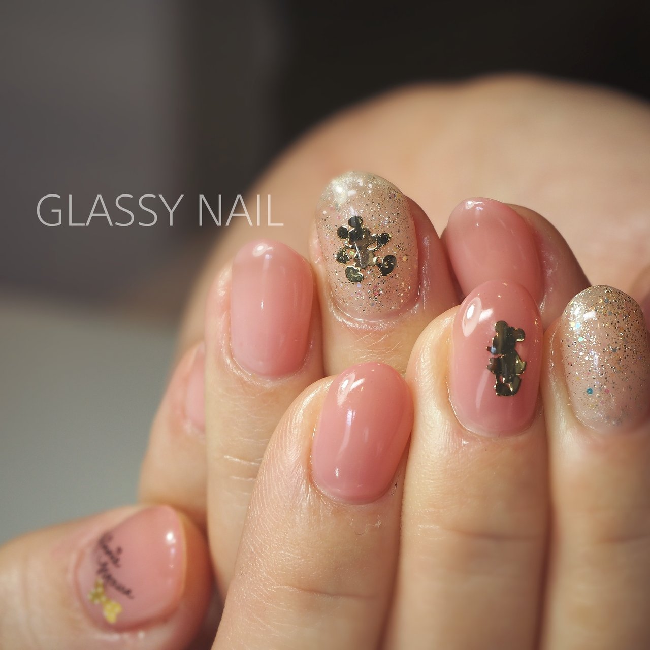 オールシーズン オフィス ハンド Glassy Nailのネイルデザイン No ネイルブック