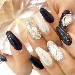 【 #卒業式ネイル 受付スタート】 3月のご予約ネットから出来ます✨✨
・
チップやり放題もございます✨
・
★TOP画面からメニュー料金表に飛べます
・
・
#バレンタインネイル
#キラキラネイル
#ストーンネイル
#ブラックネイル
・
・
NAILSGOGO xoxo久保田
03-5728-4343
・
・
【場所】
渋谷センター街 ZARA目の前3階❤️Bershka横
・
渋谷区宇田川町16-8 渋谷センタービル3階
・
・
【営業時間】
OPEN☆10:00〜22:00
毎週金曜日は朝04:30までやってます！
・
（年末年始以外、休まず営業）
・
・
妹ブランド↓
@nailsgogoxoxo もフォローしてねー♪
・
・
★★NAILSGOGO裏技★★
・
①
お友達紹介者は次回なんでも半額Σ（・□・；）
・
②
次回予約して帰るとジェル オフ毎回代無料
・
③
友達同士でネイルしたら1人に1000円分パーツ無料
・
④
ネイル画像 #nailsgogo タグ付け毎回300円パーツ無料
・
⑤
当日空き枠あればフット追加で1000円分引き
・
・
#ネイル
#nails
#ネイリスト
#ネイリスト募集中
#スカルプネイル
#スカルプ
#キャラクターネイル
#ゆめかわネイル
#3dネイル
#やり放題ネイル
#派手ネイル
#キャバ嬢ネイル
#歌舞伎町
#渋谷ネイルサロン
#ギャルネイル
#バンギャ
#ギャル
#ライブネイル
#メイド
#隠しきれないヲタク
#量産型ネイル
#量産型女子
#ブランドネイル
#ジャニオタさんと繋がりたい #冬 #成人式 #バレンタイン #卒業式 #スカルプチュア #NAILSGOGO shibuya nailsalon #ネイルブック