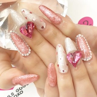 【 #卒業式ネイル 受付スタート】 3月のご予約ネットから出来ます✨✨
・
チップやり放題もございます✨
・
★TOP画面からメニュー料金表に飛べます
・
・
#バレンタインネイル
#キラキラネイル
#ストーンネイル

・
・
NAILSGOGO xoxo
03-5728-4343
・
・
【場所】
渋谷センター街 ZARA目の前3階❤️Bershka横
・
渋谷区宇田川町16-8 渋谷センタービル3階
・
・
【営業時間】
OPEN☆10:00〜22:00
毎週金曜日は朝04:30までやってます！
・
（年末年始以外、休まず営業）
・
・
妹ブランド↓
@nailsgogoxoxo もフォローしてねー♪
・
・
★★NAILSGOGO裏技★★
・
①
お友達紹介者は次回なんでも半額Σ（・□・；）
・
②
次回予約して帰るとジェル オフ毎回代無料
・
③
友達同士でネイルしたら1人に1000円分パーツ無料
・
④
ネイル画像 #nailsgogo タグ付け毎回300円パーツ無料
・
⑤
当日空き枠あればフット追加で1000円分引き
・
・
#ネイル
#nails
#ネイリスト
#ネイリスト募集中
#スカルプネイル
#スカルプ
#キャラクターネイル
#ゆめかわネイル
#3dネイル
#やり放題ネイル
#派手ネイル
#キャバ嬢ネイル
#歌舞伎町
#渋谷ネイルサロン
#ギャルネイル
#バンギャ
#ギャル
#ライブネイル
#メイド
#隠しきれないヲタク
#量産型ネイル
#量産型女子
#ブランドネイル
#ジャニオタさんと繋がりたい #冬 #成人式 #バレンタイン #卒業式 #スカルプチュア #NAILSGOGO shibuya nailsalon #ネイルブック