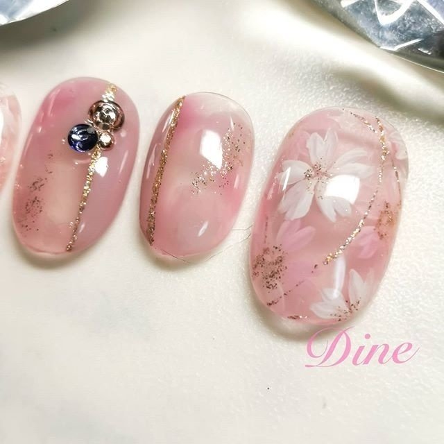 春 デート ハンド フラワー シースルー キョーコ 白金ネイルサロン のネイルデザイン No ネイルブック