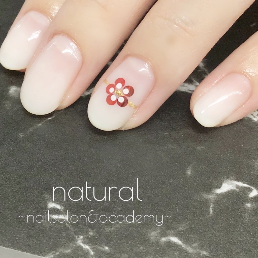 冬 お正月 デート 女子会 シンプル Naturalnailsalonのネイルデザイン No ネイルブック