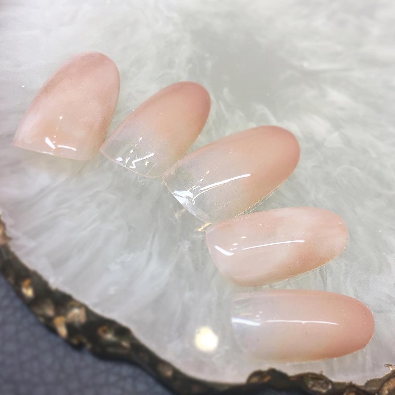 バレンタイン リゾート オフィス ブライダル ハンド 溝の口 Nail Trees ネイルトゥリース のネイル デザイン No ネイルブック