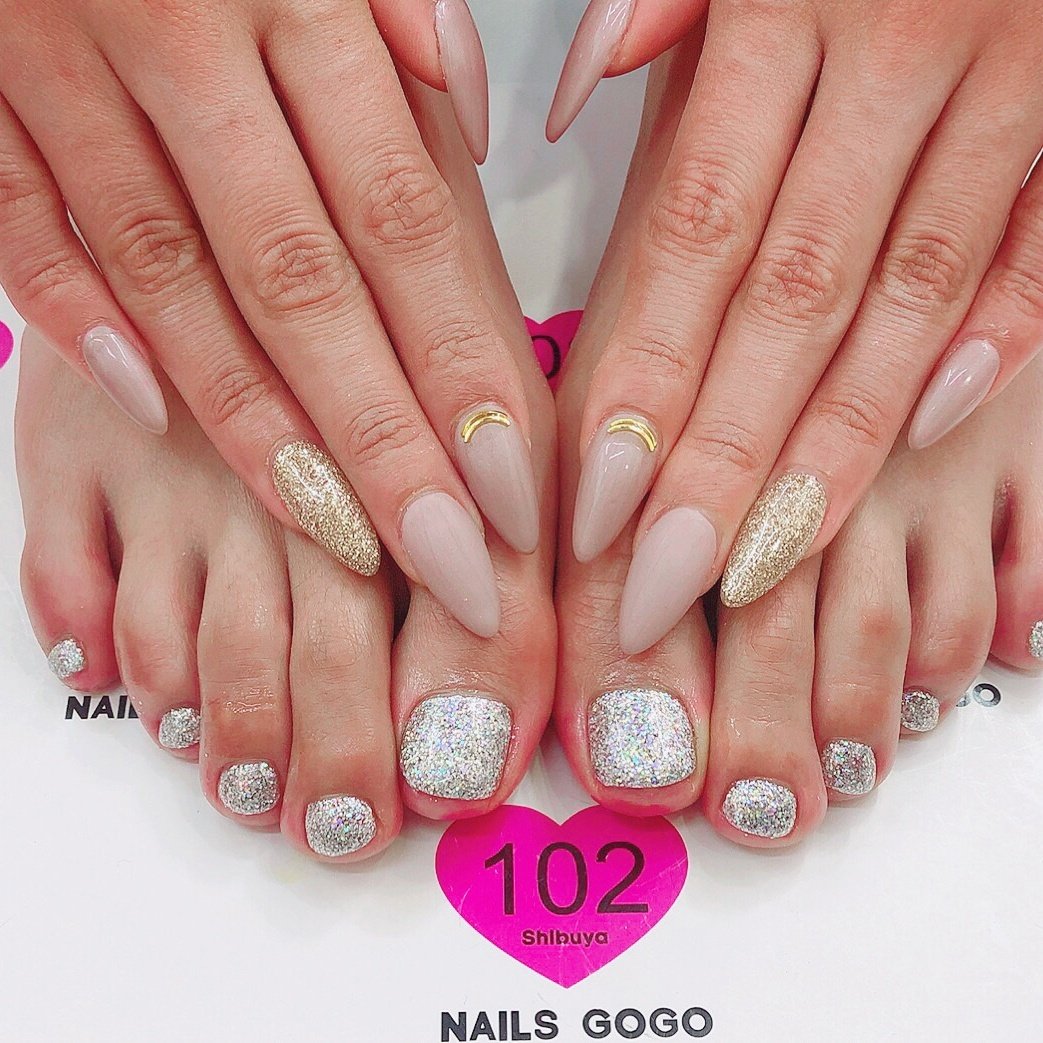 春 成人式 バレンタイン 卒業式 ハンド Nailsgogo Shibuya Nailsalonのネイルデザイン No ネイルブック