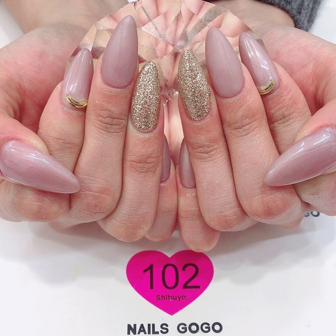 春 成人式 バレンタイン 卒業式 ハンド Nailsgogo Shibuya Nailsalonのネイルデザイン No ネイル ブック