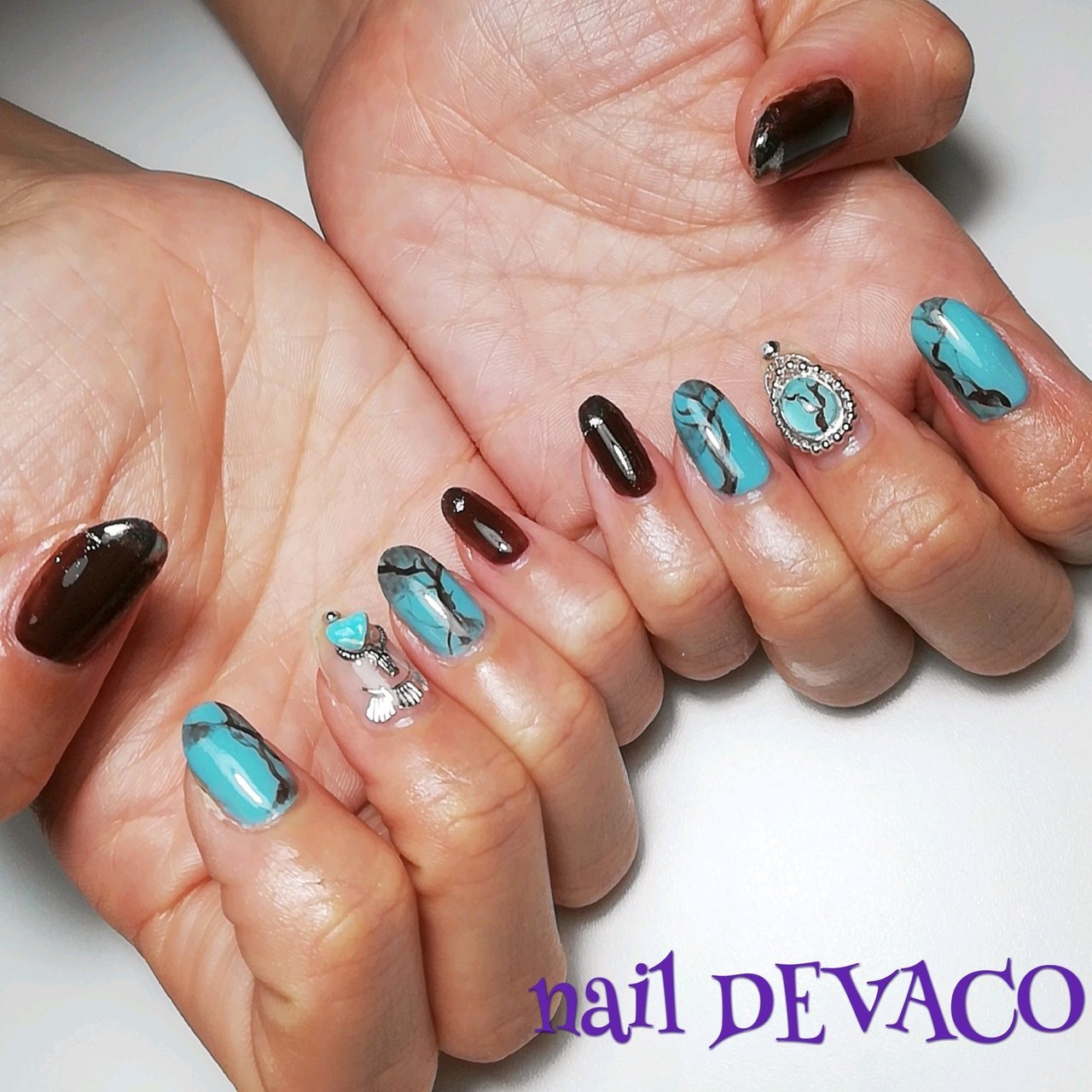 夏/冬/オールシーズン/ハンド/ビジュー - 999naildevacoのネイル