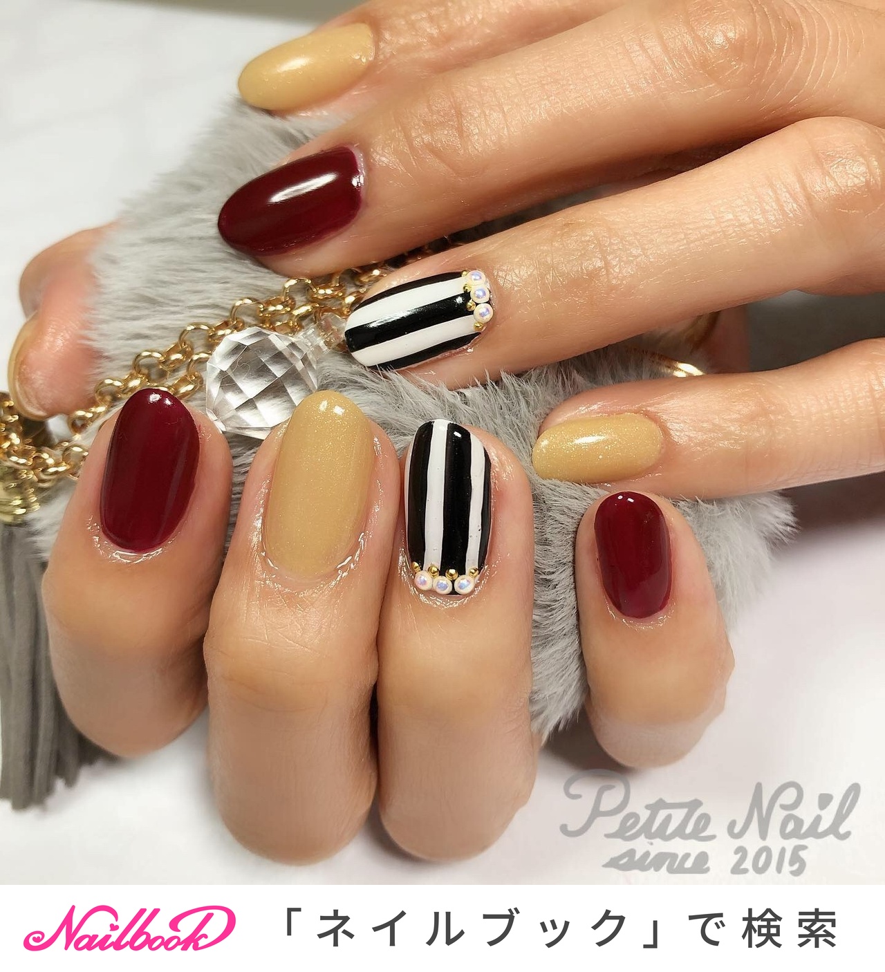 ハンド シンプル ワンカラー ビジュー ストライプ Petitenail プチネイル のネイルデザイン No ネイルブック