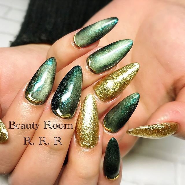 冬 ハンド ワンカラー ロング グリーン Beautyroom R R Rのネイルデザイン No ネイルブック