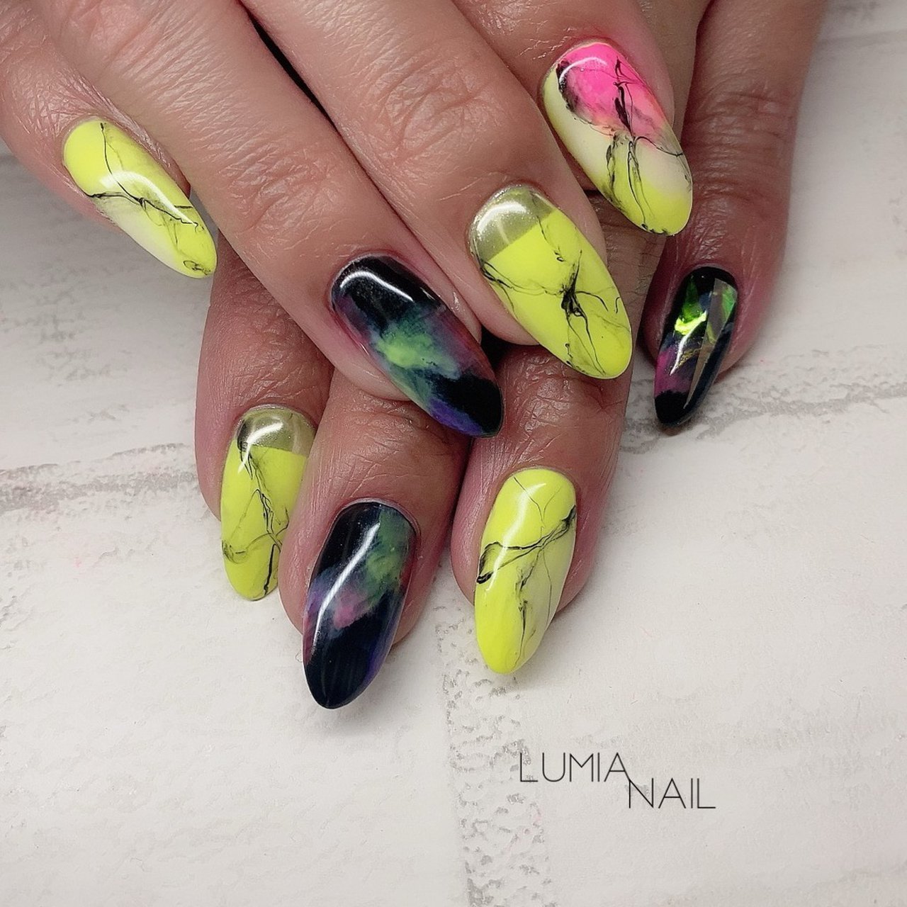 冬 オールシーズン ハンド ワンカラー 大理石 Lumia Nailのネイルデザイン No ネイルブック
