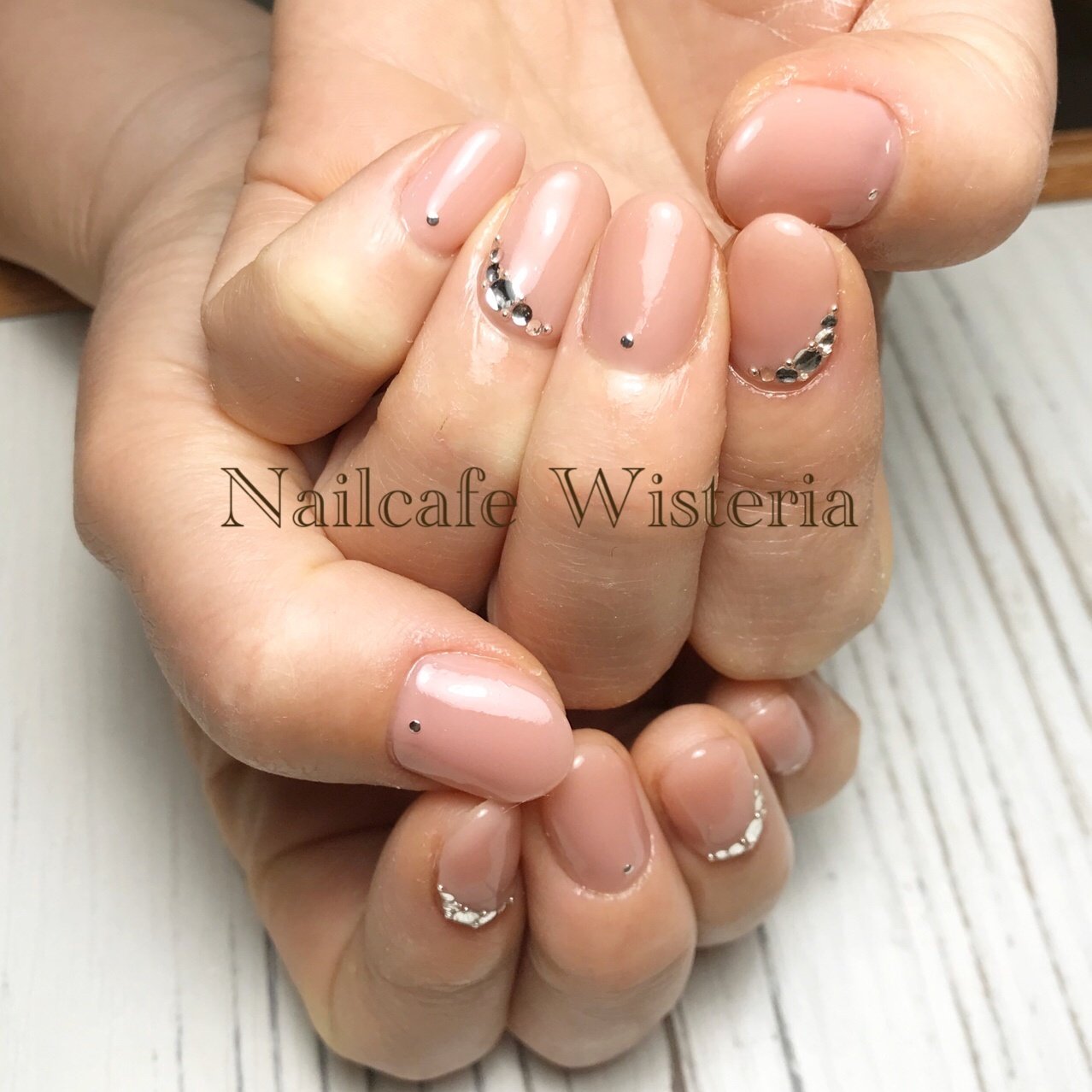 春 オールシーズン ピンク シルバー Nailcafewisteriaのネイルデザイン No ネイルブック