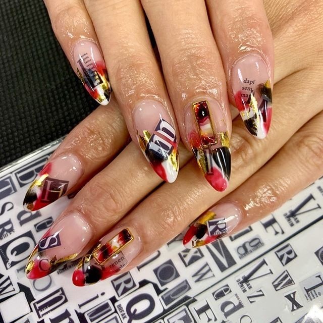 秋 冬 ライブ ハンド ジオメトリック Ayumi Sasaki Nail Salon School Le Canicheのネイルデザイン No ネイルブック