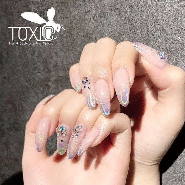 Toxic Nail Body Painting Studio トキシック 浦和のネイルサロン ネイルブック